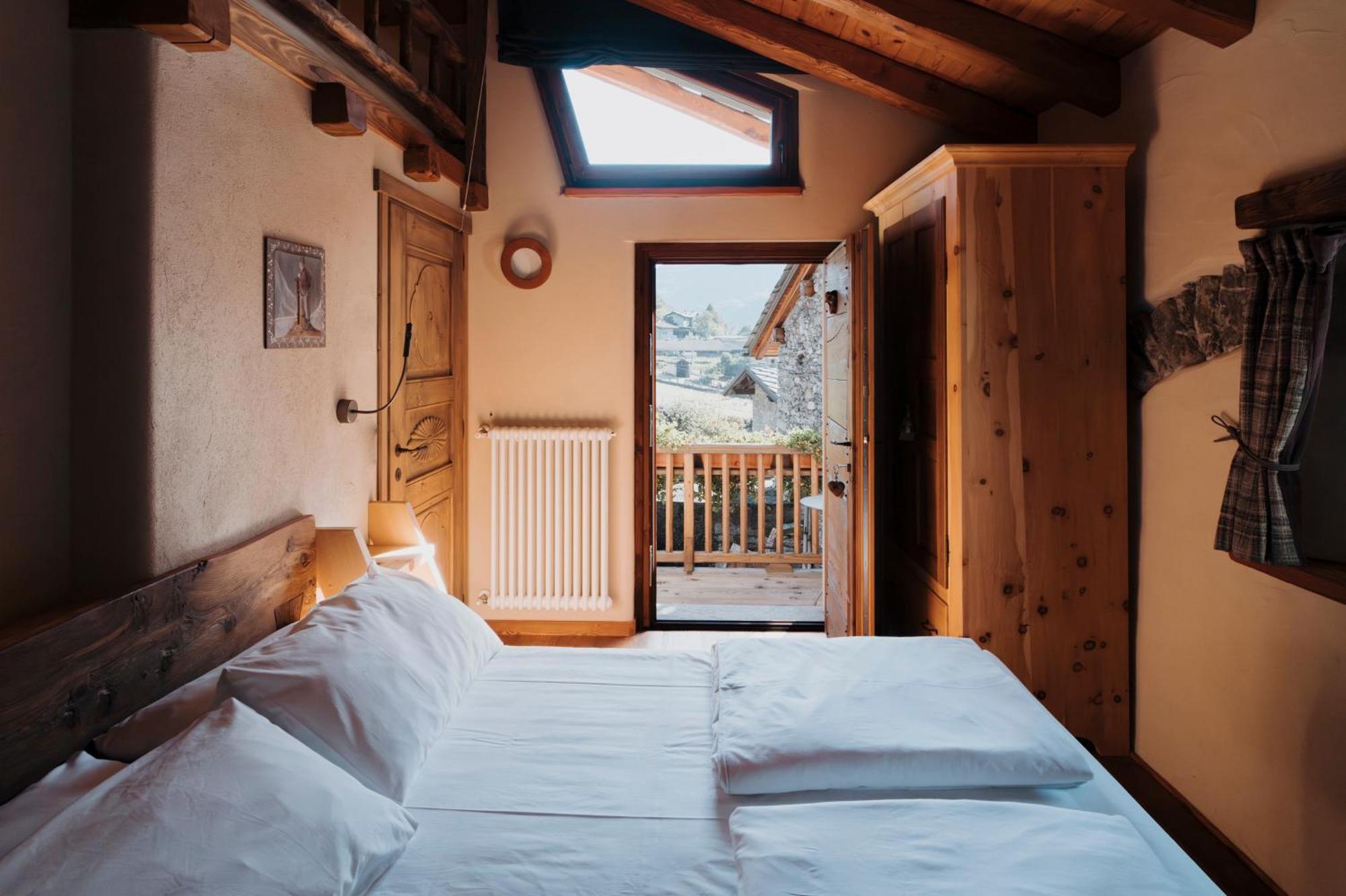 Au Coeur Du Village Chambres D'Hotes & Spa Арна Экстерьер фото